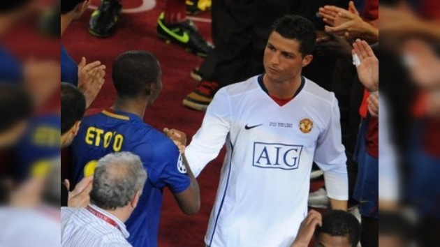 Cristiano Ronaldo quiere cobrar tanto como Samuel Eto’o en el Anzhí ruso