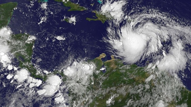 EE.UU.: miles de residentes huyen de Florida ante la llegada de 'Isaac'
