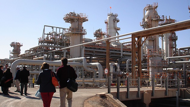 Argelia: Islamistas secuestran a 41 extranjeros en una planta de gas