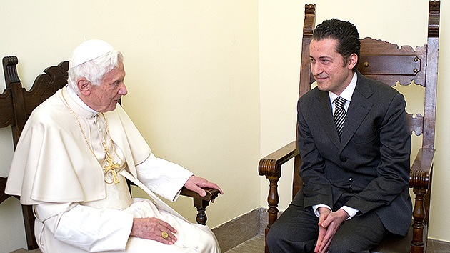 El Papa indulta a 'garganta profunda' en el caso VatiLeaks