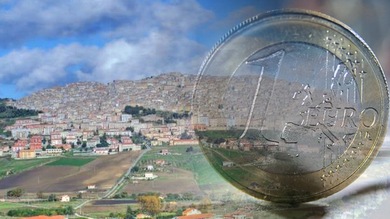 Un pueblo siciliano pone a la venta sus casas por solo 1 euro