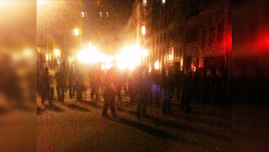 La policía de EE. UU. desaloja a los activistas a sangre y fuego