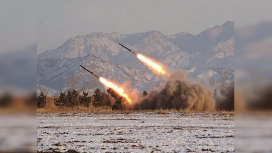 Corea del Norte prueba con éxito dos misiles de corto alcance