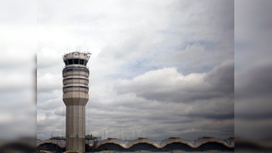 Un controlador dormido podría haber causado una catástrofe aérea