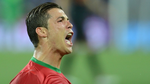 Ronaldo despierta y lleva a Portugal a cuartos de la Eurocopa
