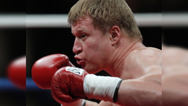 Hacia un duelo de gigantes: Povetkin y Chagaev se tantean para disputarse el título WBA