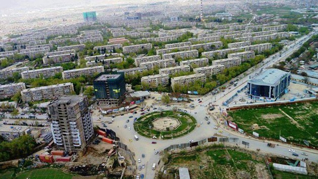 EE.UU. confirma el impacto de dos misiles en su embajada en Kabul