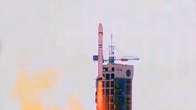 Fotos: Ecuador lanza con éxito su primer satélite Pegaso