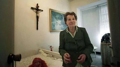 Desahucian en España a una anciana por retrasarse dos meses en el alquiler