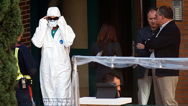 Los enfermeros se niegan a atender a la primera paciente con ébola en España