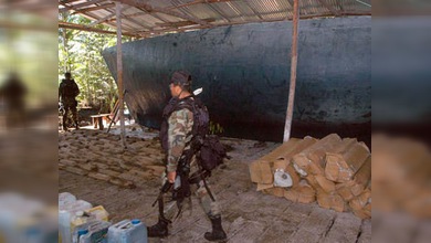 Hallan un narcosubmarino en las aguas del Pacífico colombiano