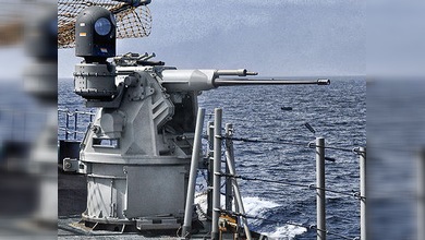 EE. UU. ultima un sistema láser para defender a los barcos de pequeñas embarcaciones