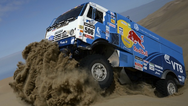 Kamaz gana el pulso a Iveco y se adjudica el título del Rally Dakar 2014 en camiones