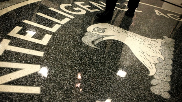 Exempleado de la CIA: "Espiamos a Alemania porque ahí se preparó el 11S"