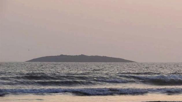 Video, fotos: El terremoto en Pakistán hace aflorar una isla de 30 metros de ancho en el océano
