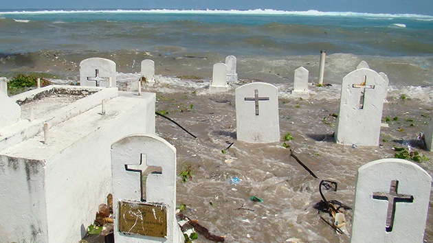 Soldados japoneses de la Segunda Guerra Mundial 'salen' de sus tumbas en el Pacífico