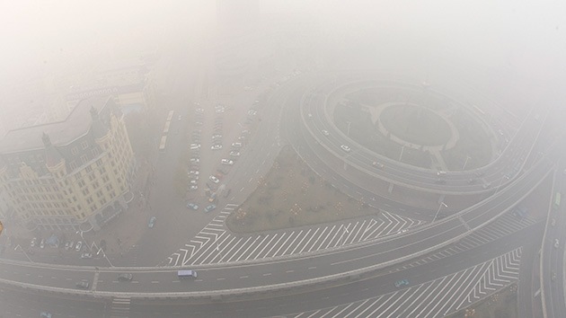 Video: China declara la guerra al humo con drones