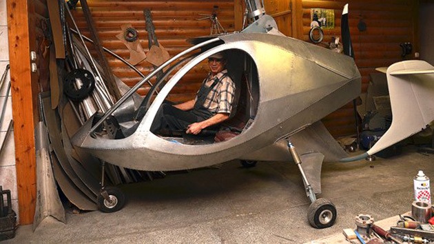 Un ruso diseña "el helicóptero más seguro del mundo" en el sótano de su casa