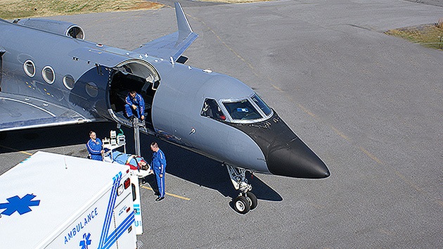 Fotos: Cómo es el avión que transportará a enfermos de ébola de África a EE.UU.