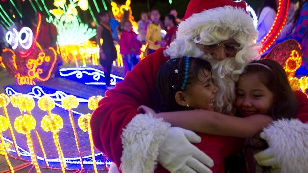 A la cárcel por revelar a los niños que Santa Claus no existe