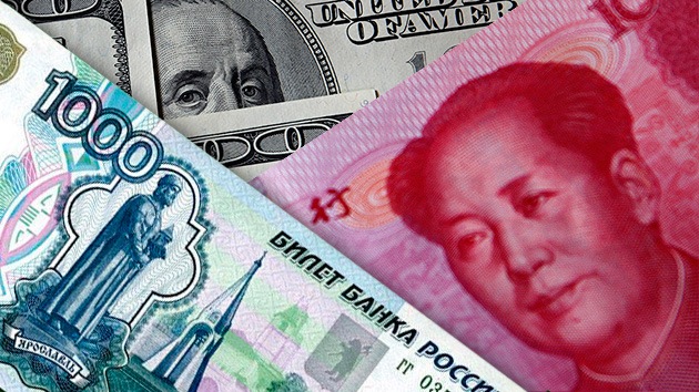 Acuerdo de divisas entre China y Rusia, ¿otro paso hacia el fin de la hegemonía de dólar?
