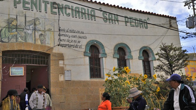 Una niña es violada por su padre, su tío y su padrino en una cárcel de Bolivia