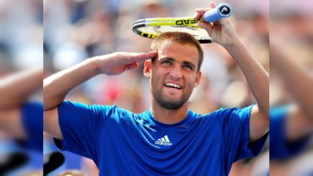 Yuzhny vence a Robredo y alcanza los cuartos de final del US Open