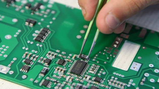 Crean un chip capaz de imitar el funcionamiento del cerebro humano