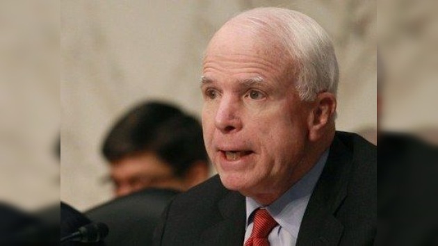 Los senadores republicanos piden a Obama que regrese las tropas a Irak