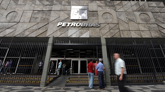 Nuevas revelaciones de Snowden: la NSA espió a la petrolera brasileña Petrobras