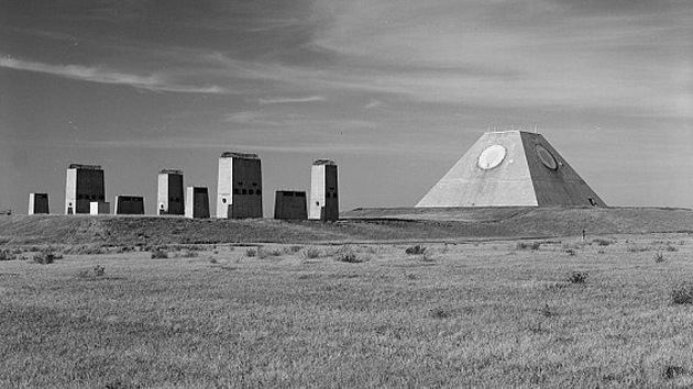 Salen a la luz fotos de la construcción de un misterioso objeto militar de EE.UU.