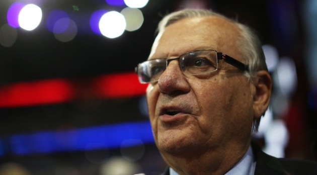 El polémico alguacil Arpaio desplegará voluntarios armados para proteger escuelas