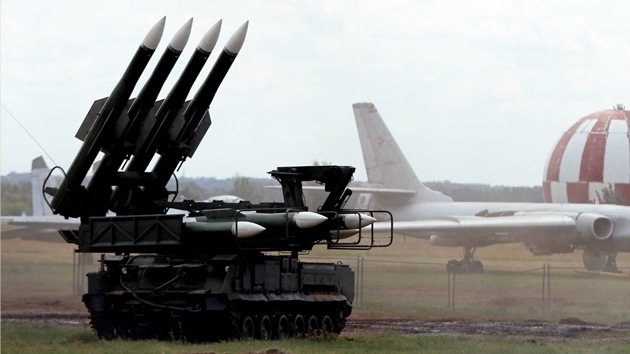 Rusia realiza un simulacro militar en territorios en disputa con Japón
