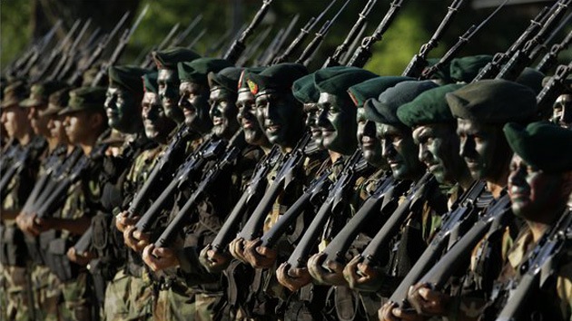 La UNASUR duplica el gasto militar