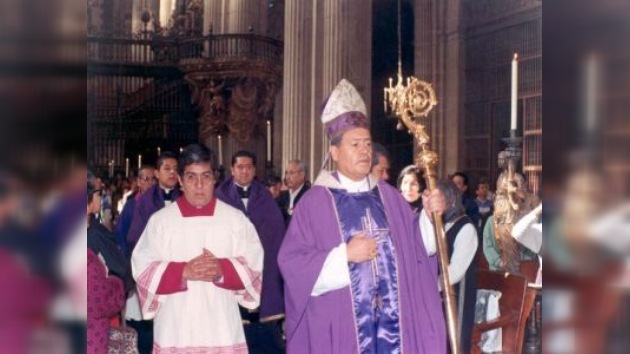 La Iglesia mexicana y el Papa rechazan que los homosexuales adopten hijos