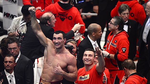 Vladímir Klichkó defiende su título mundial en el combate contra Mariusz Wach