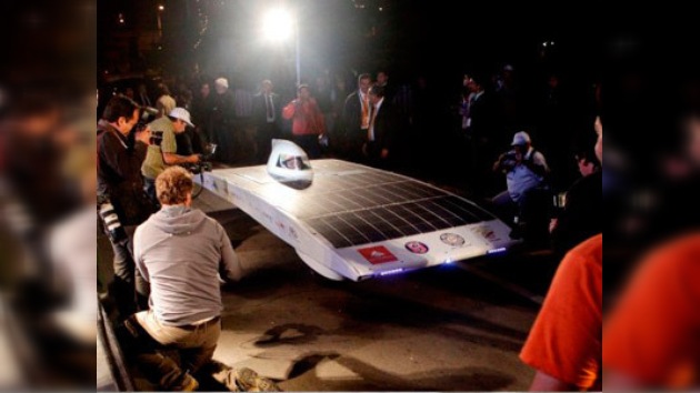 Chile gana la primera carrera de vehículos solares de América Latina