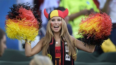 De Maracaná a la pasarela: una foto viral convierte en modelo a una aficionada belga