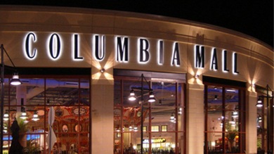 Tiroteo en un centro comercial a las afueras de Washington deja tres muertos