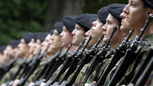 Juegos de guerra: Francia 'invade' a Suiza