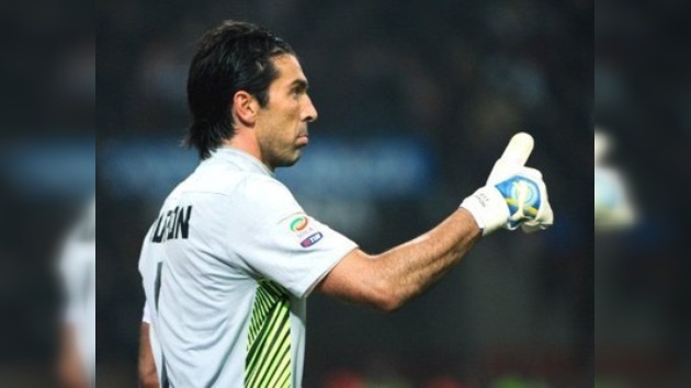 Gianluigi Buffon, elegido mejor portero del siglo XXI