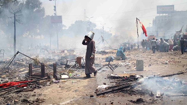 "Guerra civil" y "colapso económico": los expertos predicen el futuro de Egipto