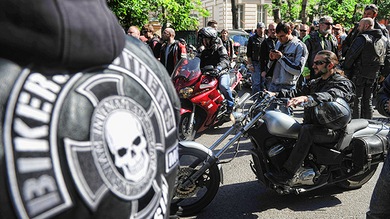 Motociclistas rusos, arrestados en Irak, saldrán en libertad