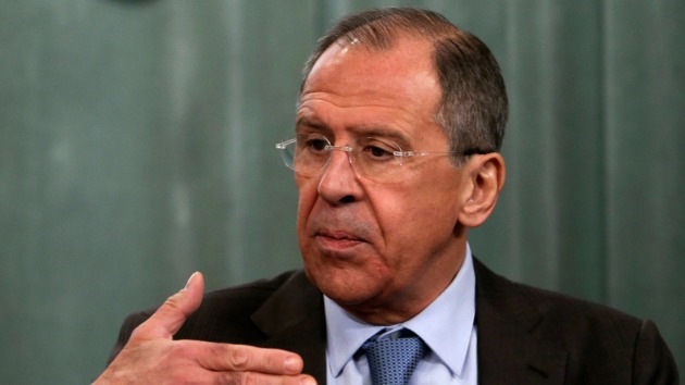 Lavrov: Rusia está dispuesta a debatir la situación en Ucrania con EE.UU. y la UE