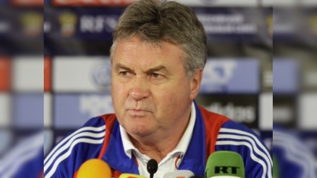 Guus Hiddink es el segundo entrenador de selecciones mejor pagado del mundo