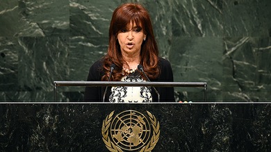 Cristina Fernández: "Los que desestabilizan la economía también son terroristas"