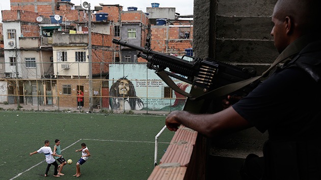 "No use Wi-Fi público, ni se emborrache": Guía práctica para los periodistas del Mundial