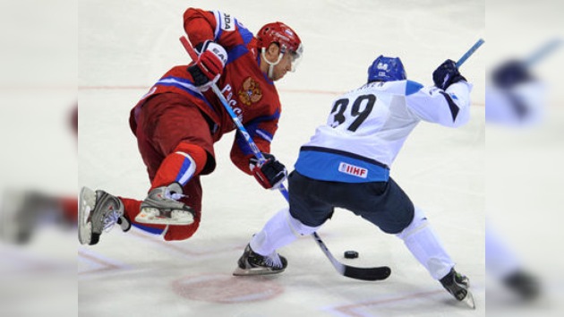 Rusia pierde las semifinales del Mundial de Hockey y Finlandia disputará el oro con Suecia