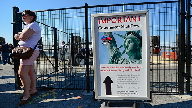 Fotos: La estatua de la Libertad, el Gran Cañón y el monte Rushmore reabren en EE.UU.