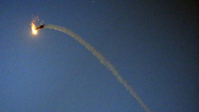 Los sistemas de defensa israelíes interceptan varios misiles sobre Tel Aviv